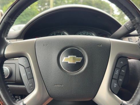 Used 2014 Chevrolet Silverado 2500 LTZ w/ Snow Plow Prep Package AWD/4WD image 17