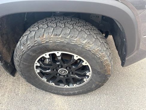 Used 2022 Toyota Tundra SR5 w/ TRD Off-Road Premium Package AWD/4WD image 7