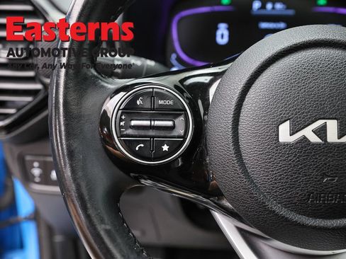 Used 2023 Kia Soul EX FWD image 15