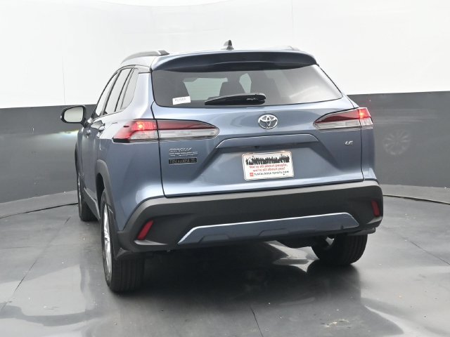 Used 2026 Toyota Corolla Cross LE w/ Moonroof Package FWD image 18