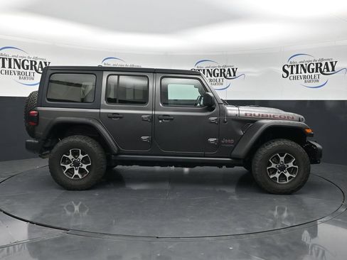 Used 2019 Jeep Wrangler Unlimited Rubicon w/ LED Lighting Group AWD/4WD image 10