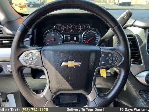 Used 2020 Chevrolet Suburban LT AWD/4WD image 25