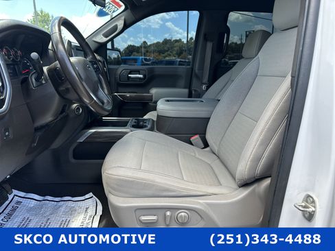 Used 2022 Chevrolet Silverado 1500 RST w/ Safety Package image 11