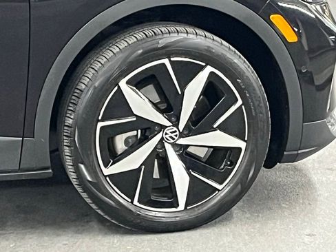 Used 2023 Volkswagen ID.4 Pro S image 40