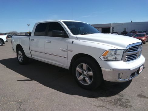 Used 2015 RAM 1500 Big Horn AWD/4WD image 4