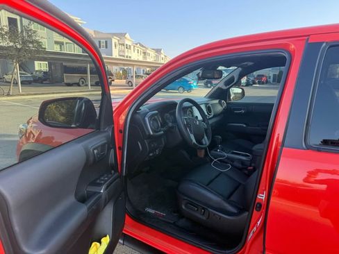 Used 2023 Toyota Tacoma TRD Pro AWD/4WD image 22