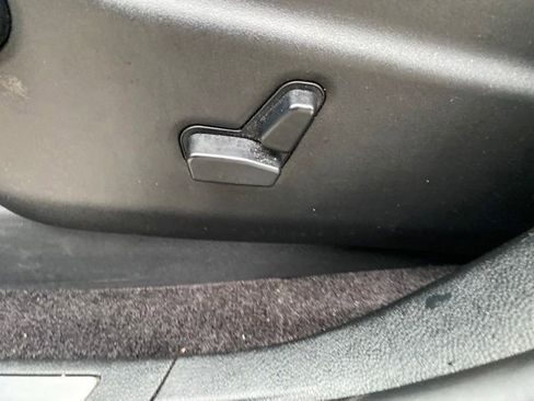 Used 2018 Jeep Grand Cherokee High Altitude AWD/4WD image 26