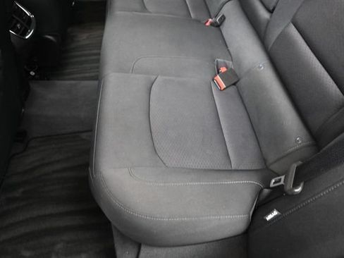 Used 2018 Chevrolet Malibu LT FWD image 22