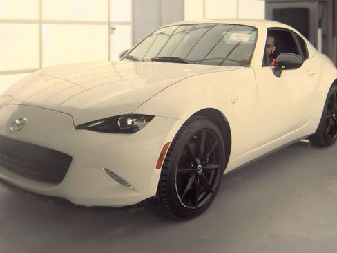 Used 2019 MAZDA MX-5 Miata RF Club w/ I-ACTIVSENSE Sport Package RWD image 2