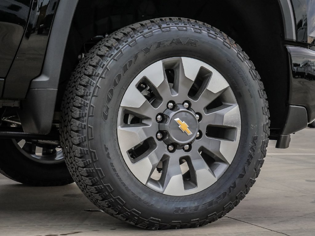 New 2026 Chevrolet Silverado 2500 Custom w/ Custom Value Package AWD/4WD image 9
