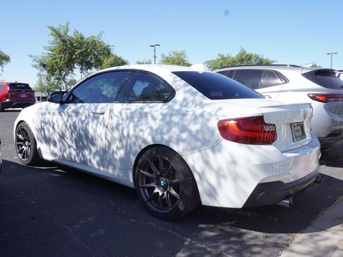 Used 2016 BMW M235i Coupe image 5