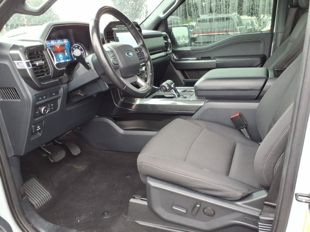 Used 2022 Ford F150 XLT w/ Equipment Group 302A High AWD/4WD image 9