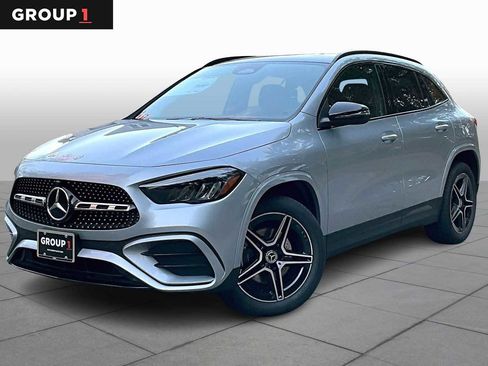 New 2026 Mercedes-Benz GLA 250 4MATIC image 1