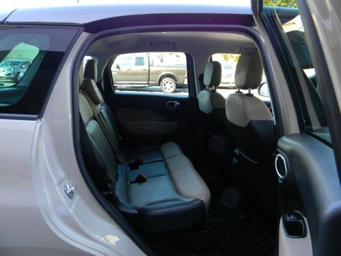 Used 2014 FIAT 500L Lounge image 14