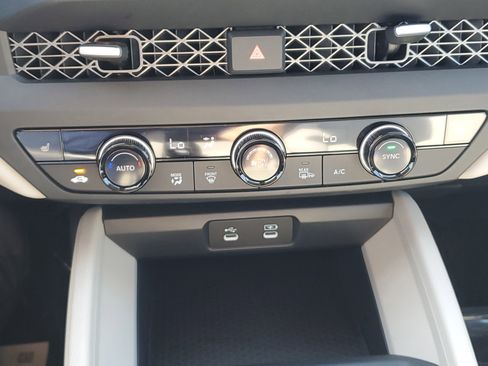 New 2025 Honda Accord SE image 33