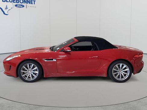 Used 2017 Jaguar F-TYPE Convertible RWD image 4