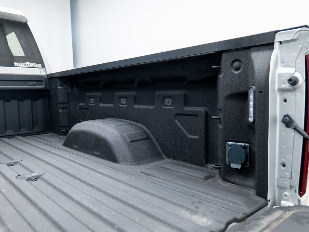 Used 2020 Chevrolet Silverado 2500 LTZ w/ LTZ Premium Package AWD/4WD image 62