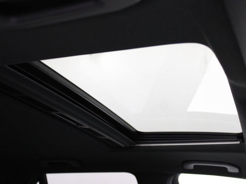 Used 2018 Mercedes-Benz GLE 350 4MATIC image 13