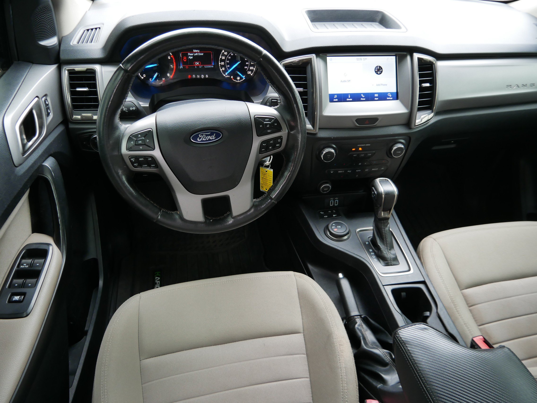 Used 2020 Ford Ranger XLT w/ Equipment Group 302A Luxury AWD/4WD image 9