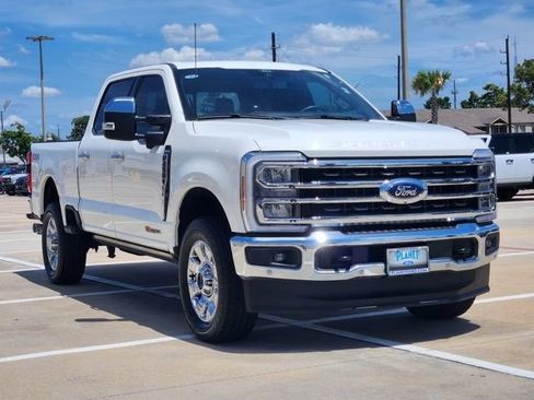 Used 2025 Ford F250 King Ranch w/ Chrome Package AWD/4WD image 2