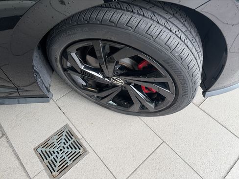 Used 2023 Volkswagen Jetta GLI Autobahn image 15