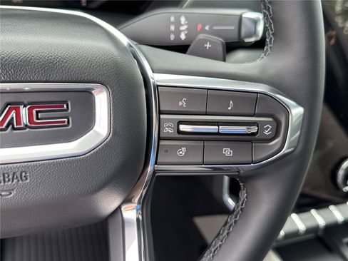 New 2026 GMC Acadia Elevation w/ Elevation Premium Package FWD image 22
