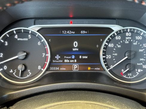 Used 2022 Nissan Sentra SR w/ Trunk Package image 37