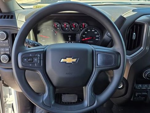 New 2026 Chevrolet Silverado 2500 Custom w/ Custom Value Package AWD/4WD image 20