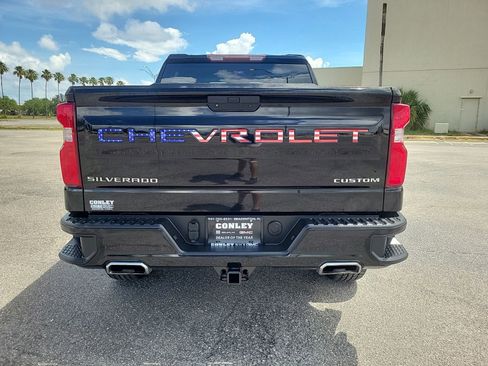 Used 2020 Chevrolet Silverado 1500 Custom Trail Boss w/ Custom Convenience Package AWD/4WD image 6