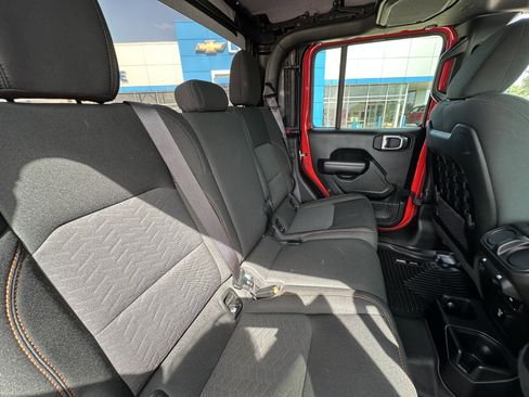 Used 2021 Jeep Gladiator Mojave image 41