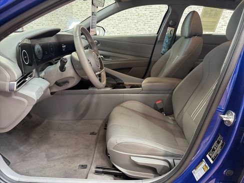 Certified 2023 Hyundai Elantra SEL w/ Convenience Package image 23