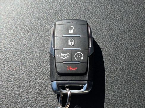 New 2026 RAM 1500 4x4 Crew Cab image 29