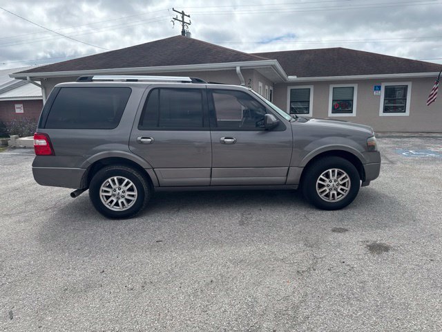 Used 2014 Ford Expedition Limited w/ Equipment Group 301A RWD image 7