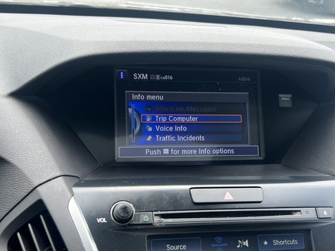 Used 2017 Acura MDX SH-AWD w/ Technology Package image 25