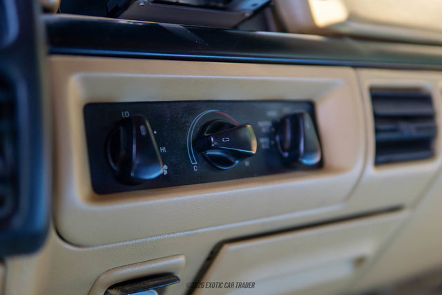 Used 1993 Ford Bronco Eddie Bauer AWD/4WD image 32