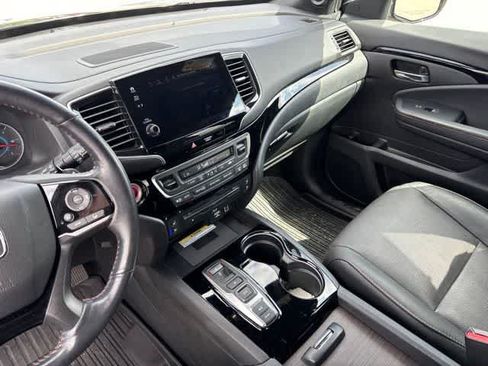 Used 2021 Honda Pilot Black Edition image 20