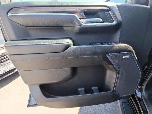 Used 2023 Chevrolet Silverado 1500 LT Trail Boss w/ LT Trail Boss Premium Package AWD/4WD image 22