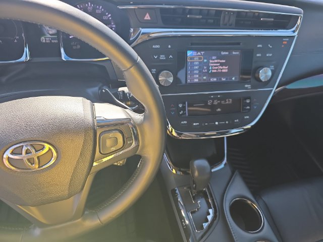 Used 2013 Toyota Avalon XLE Touring FWD image 24