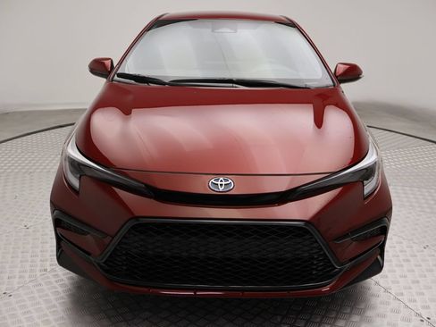 Certified 2025 Toyota Corolla SE FWD image 5