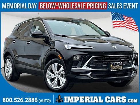 Used 2024 Buick Encore GX Preferred AWD/4WD image 1