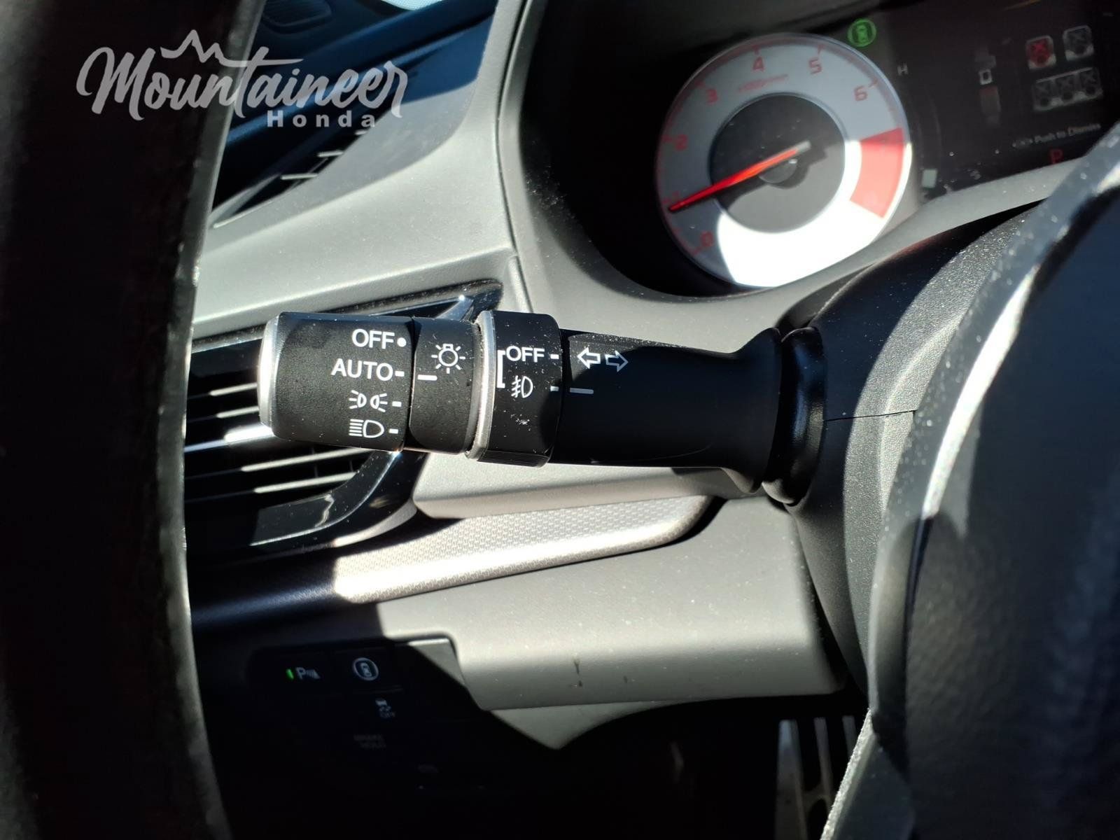 Used 2024 Acura RDX A-Spec AWD/4WD image 32