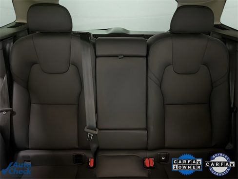 Used 2025 Volvo XC60 B5 Plus image 67
