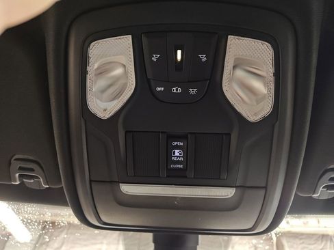 Used 2021 RAM 1500 Big Horn image 28
