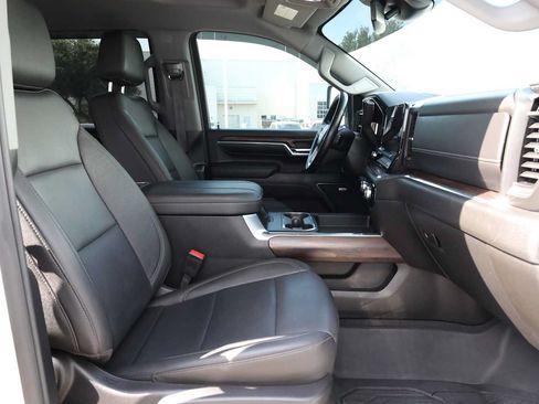 Used 2024 GMC Sierra 2500 SLT w/ Texas SLT Premium Package AWD/4WD image 34