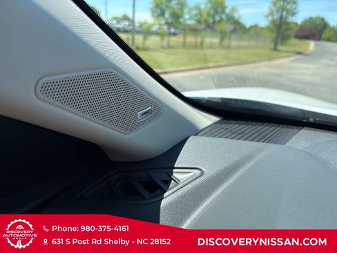 New 2026 Nissan Rogue Platinum AWD/4WD image 16
