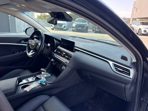 Used 2026 Genesis G70 2.5T RWD image 15