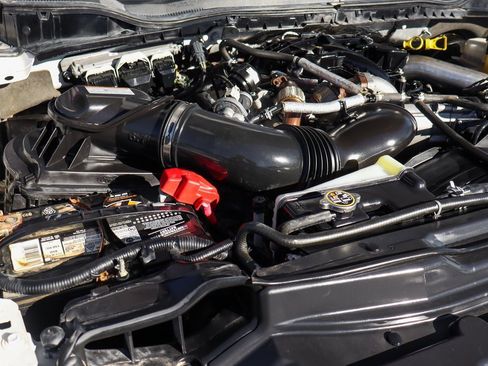 Used 2019 Ford F250 XL w/ Power Equipment Group image 11