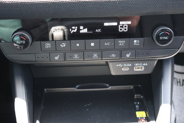 New 2026 Subaru Outback Limited w/ Premium/Limited Package AWD/4WD image 12
