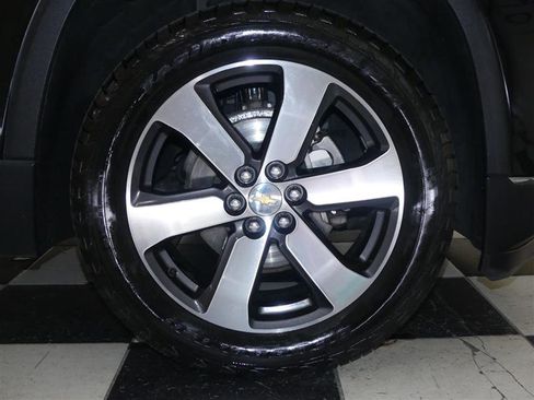 Used 2019 Chevrolet Traverse LT w/ LT Premium Package image 36