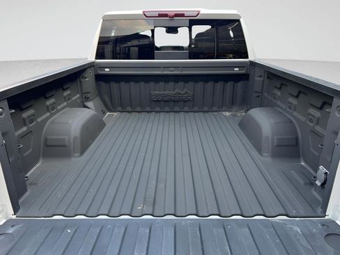 Used 2023 Chevrolet Silverado 1500 High Country w/ Z71 Off-Road Package image 24